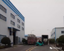 ＂雙雪＂涂料產(chǎn)銷兩旺，全力備貨春節(jié)市場！